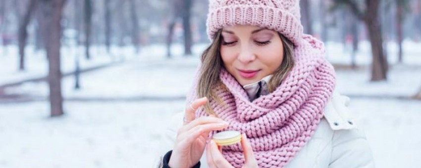 چرا پوست در زمستان خشک می شود؟ روش درمان آن