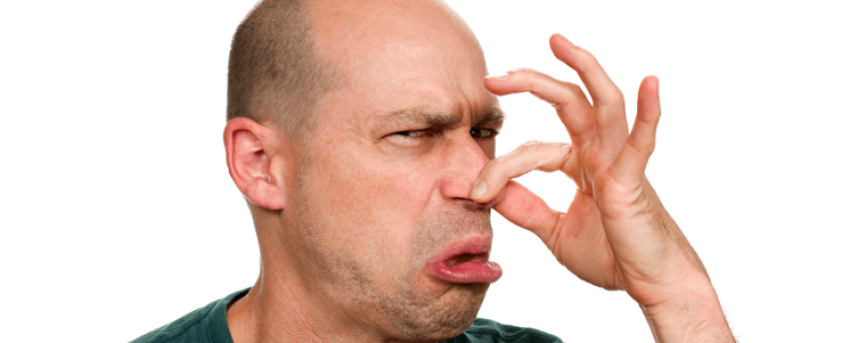 علت بوی بد دهان چیست و راه درمان آن