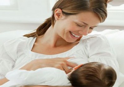 فواید شیر مادر برای سلامت روده های نوزاد