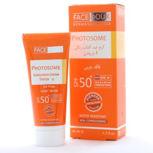 کرم ضد آفتاب SPF50 فاقد چربی بژ روشن فیس دوکس 40 میلی لیتر